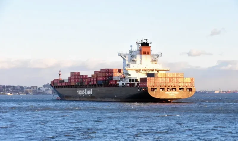 DUBLIN EXPRESS Container Ship IMO 9232577 photo 4