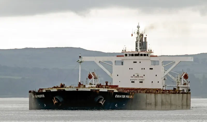 NAVIOS EQUATOR PROSPER Bulk Carrier IMO 9233325 photo 2