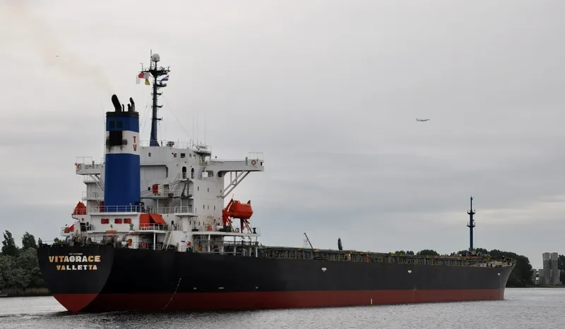 HONG RUN 6 Bulk Carrier IMO 9233583 photo 6