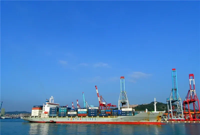 WAN HAI 266 Container Ship IMO 9233636 photo 5