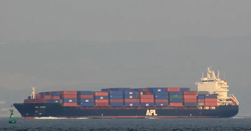 APL CAIRO Container Ship IMO 9234109 photo 7