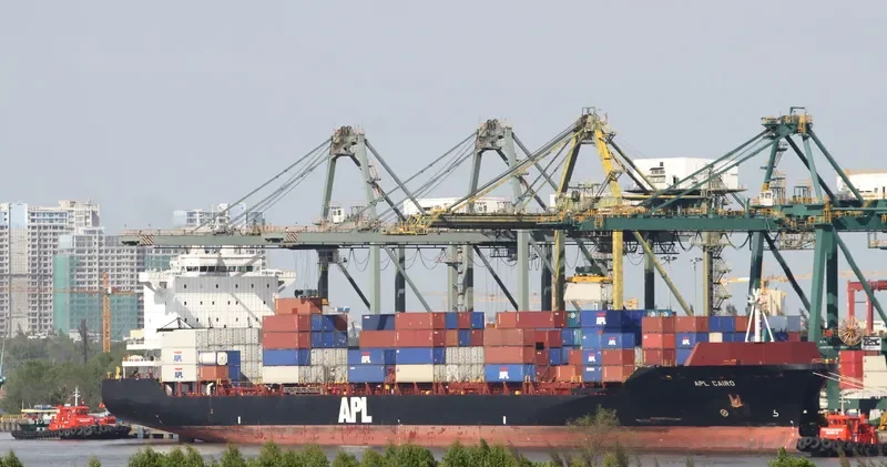 APL CAIRO Container Ship IMO 9234109 photo 10