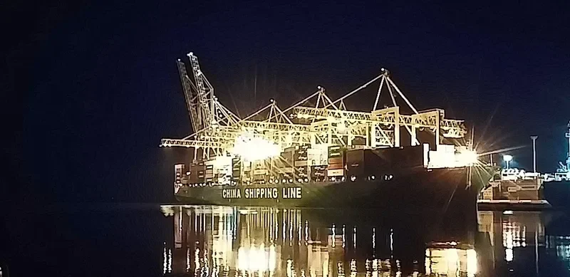 XIN TIAN JIN Container Ship IMO 9234343 photo 10