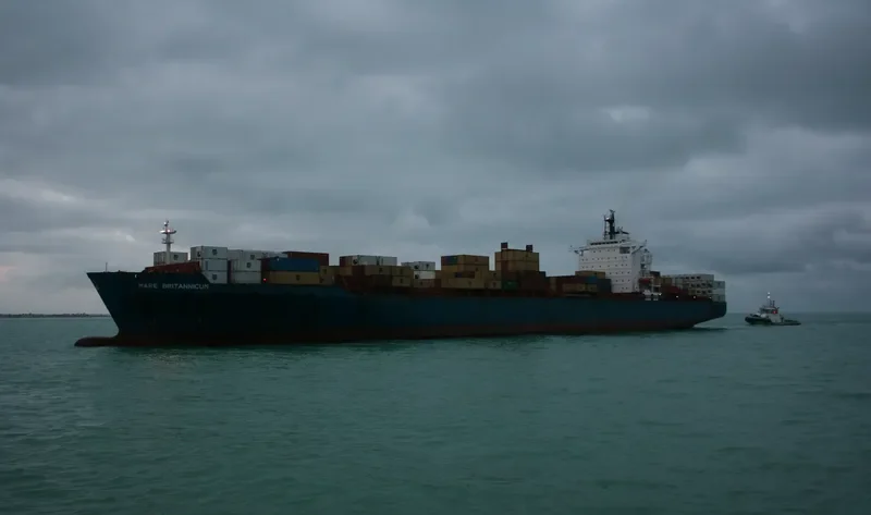 RITA Container Ship IMO 9235074 photo 9