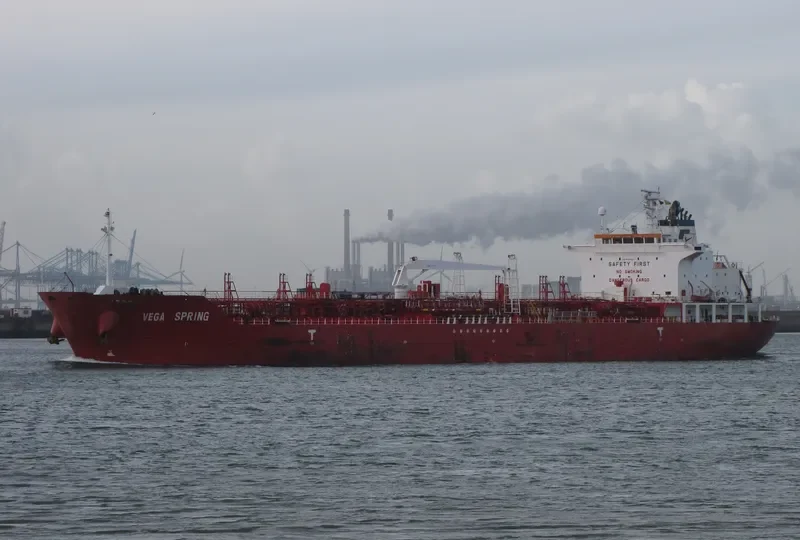 EVERRICH 7 Tanker IMO 9235476 photo 8
