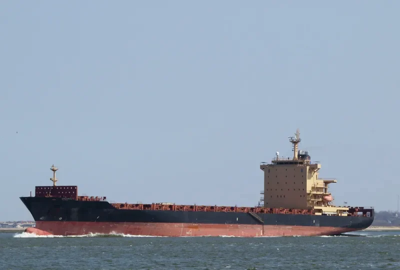 KMTC QINGDAO Container Ship IMO 9235593 photo 2