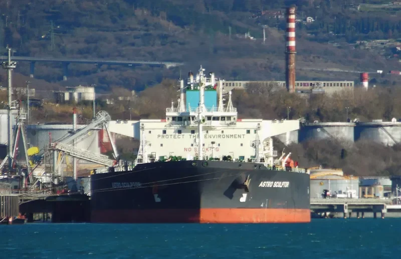 ASTRO SCULPTOR Tanker IMO 9235713 photo 6