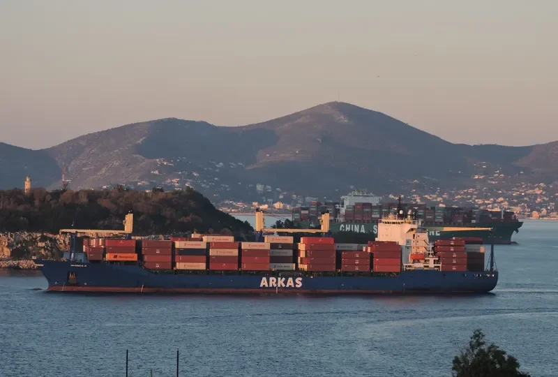 SM KAVERI Container Ship IMO 9236042 photo 8