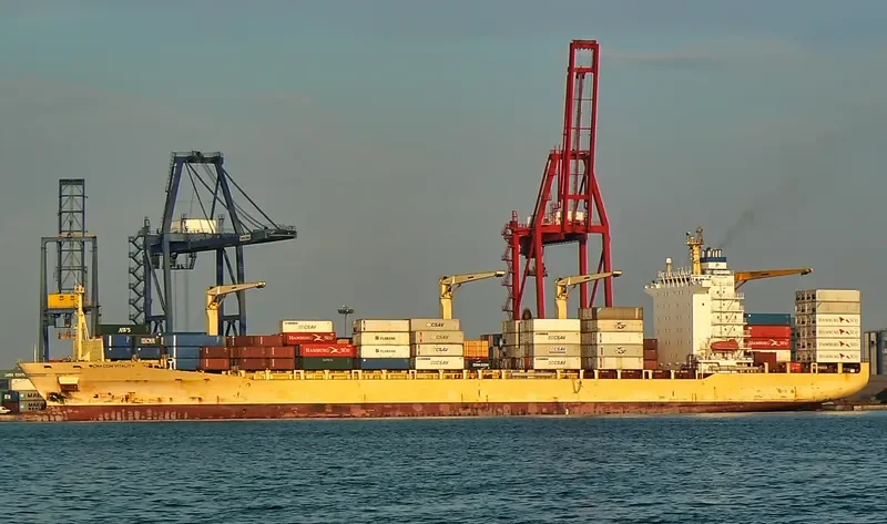 ERWI Container Ship IMO 9236638 photo 2