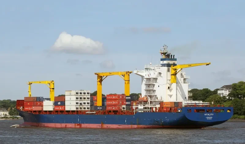ERWI Container Ship IMO 9236638 photo 4