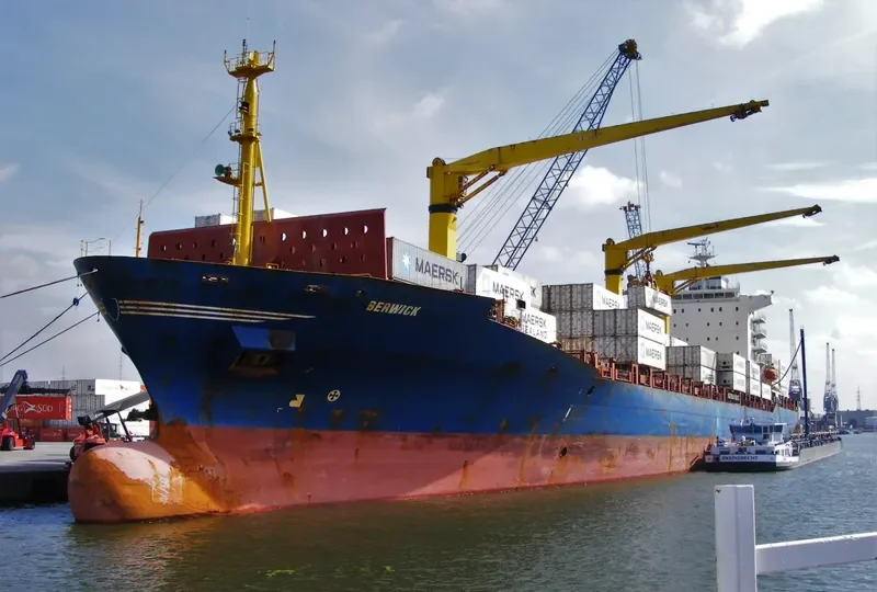 ERWI Container Ship IMO 9236638 photo 8