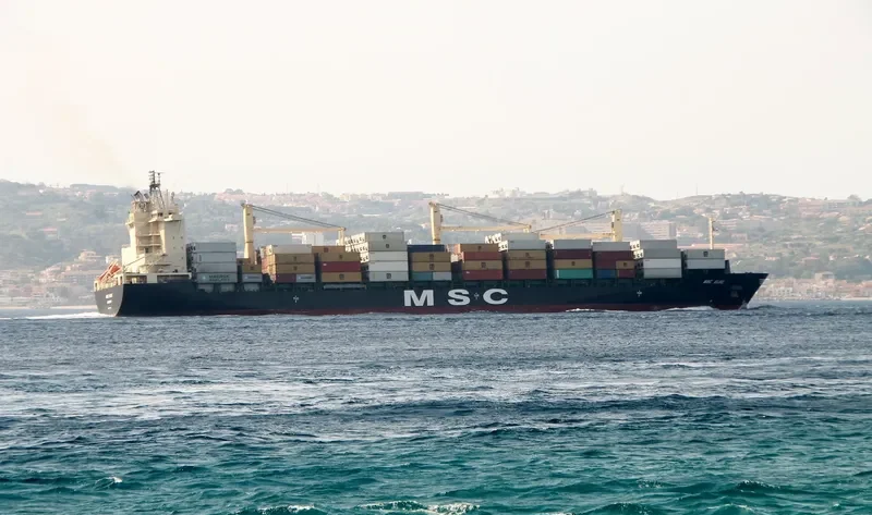 MSC ELBE Container Ship IMO 9236688 photo 16