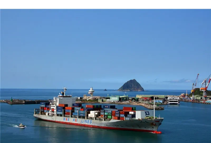 WAN HAI 302 Container Ship IMO 9238167 photo 4