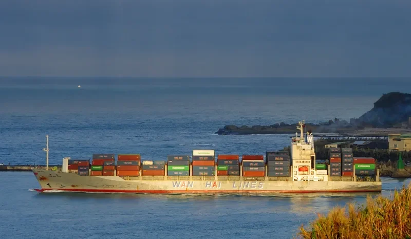 WAN HAI 302 Container Ship IMO 9238167 photo 8