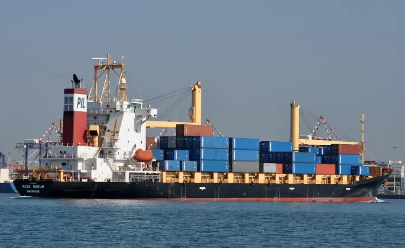 KOTA HARUM Container Ship IMO 9238636 photo 7