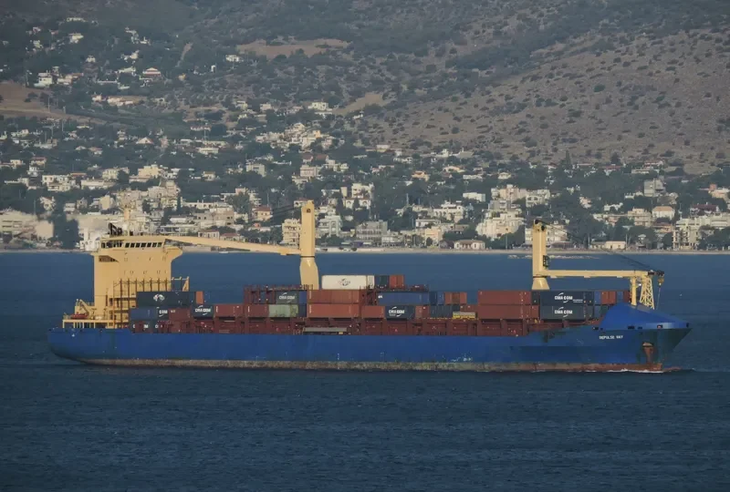 REPULSE BAY Container Ship IMO 9238698 photo 3