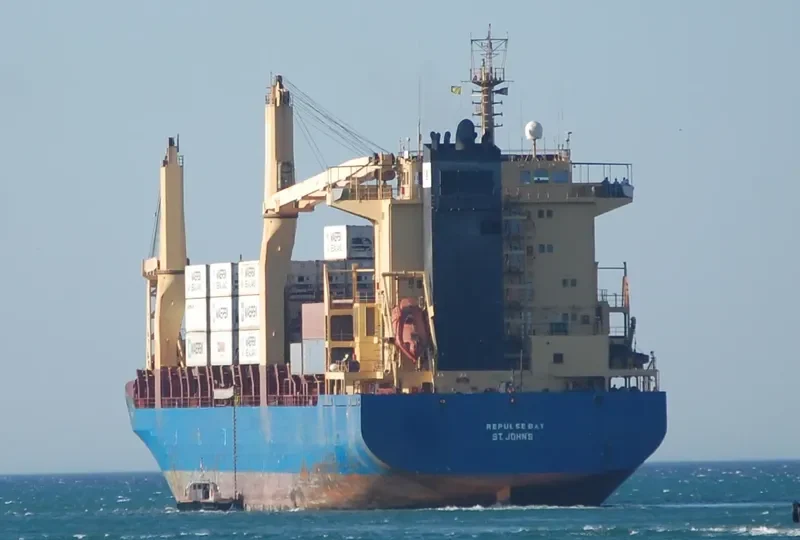 REPULSE BAY Container Ship IMO 9238698 photo 6