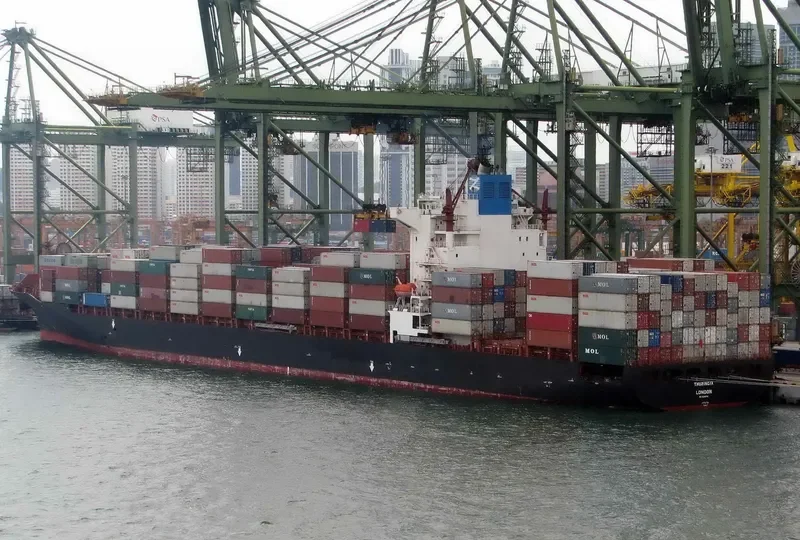 TEMA EXPRESS Container Ship IMO 9238765 photo 7