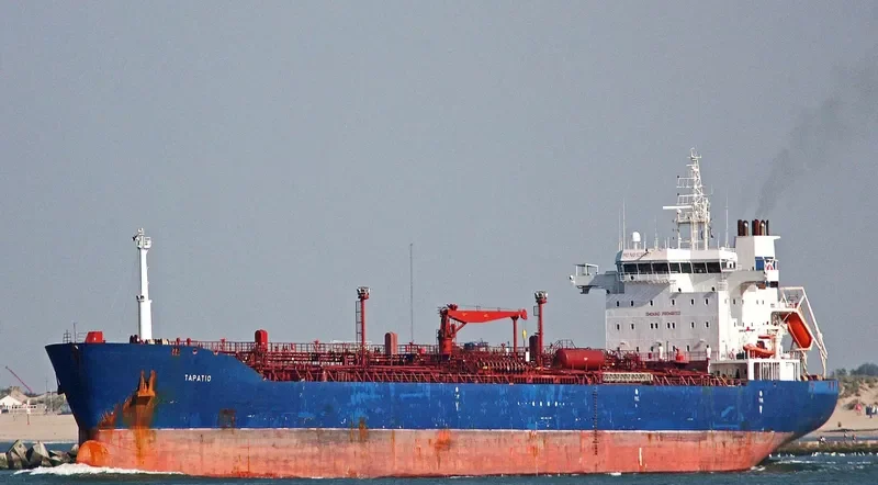 ENDO BREEZE Tanker IMO 9239977 photo 4