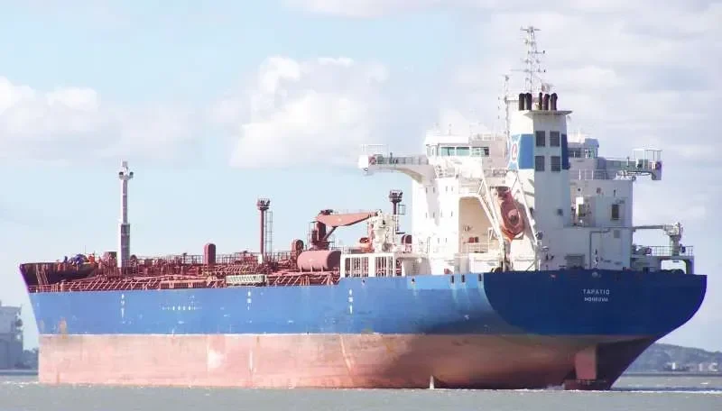 ENDO BREEZE Tanker IMO 9239977 photo 8
