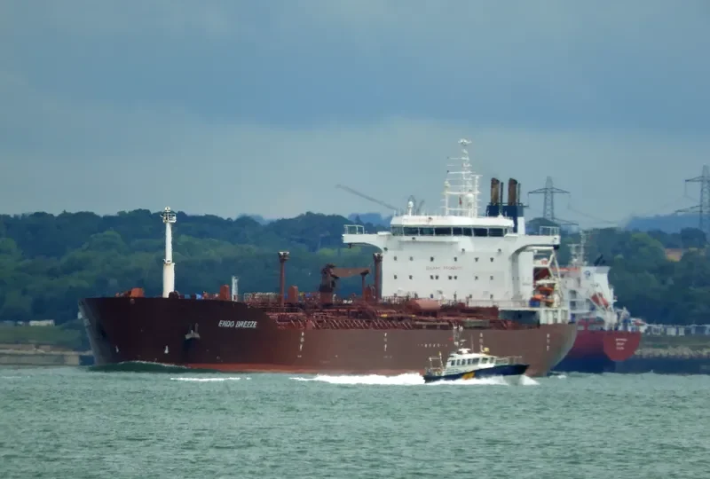 ENDO BREEZE Tanker IMO 9239977 photo 10