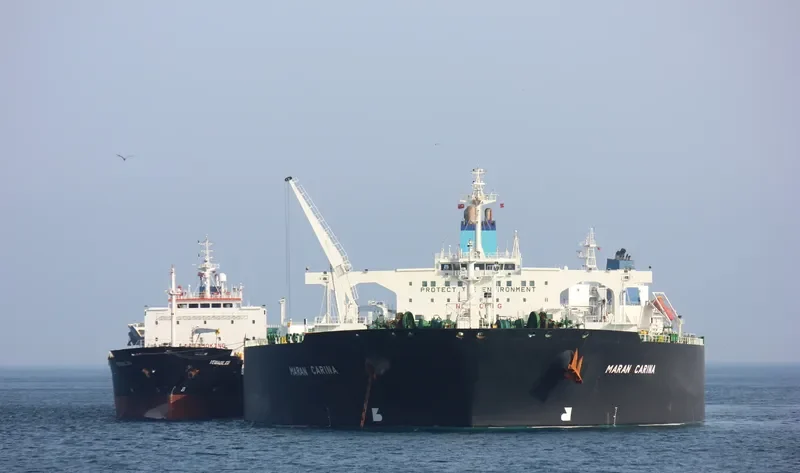 MARAN CARINA Tanker IMO 9240512 photo 5
