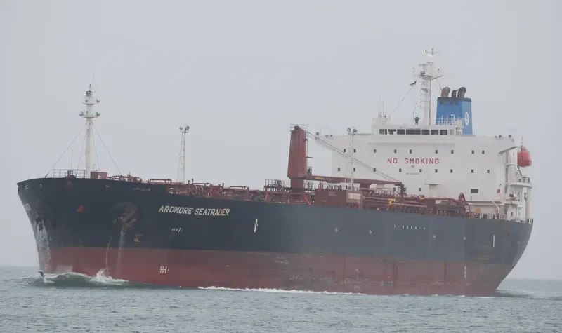 SANMAR SANTOOR Tanker IMO 9240847 photo 10