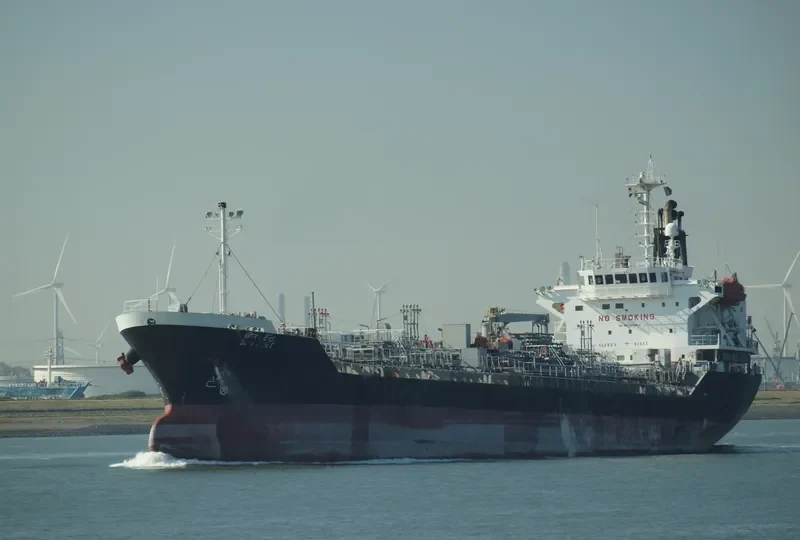 TULIP Tanker IMO 9240914 photo 8