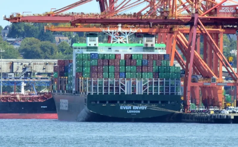 EVER ENVOY Container Ship IMO 9241308 photo 5