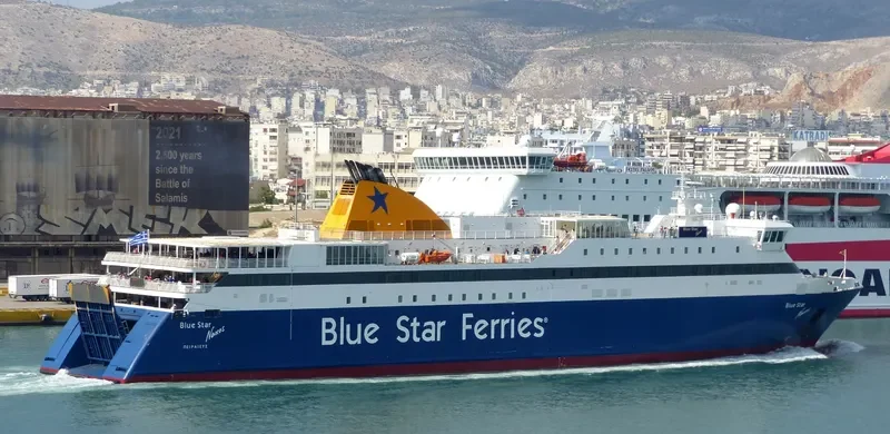 BLUE STAR NAXOS Ro-Ro IMO 9241786 photo 4