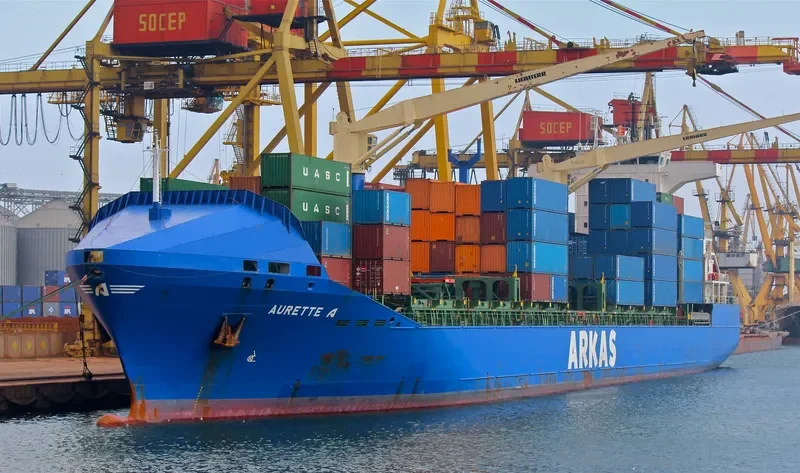 AURETTE A Container Ship IMO 9242285 photo 10