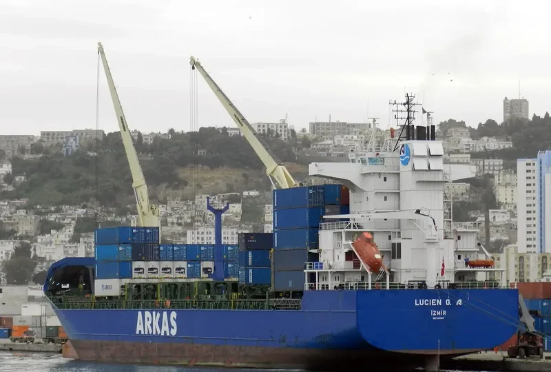 LUCIEN G.A Container Ship IMO 9242297 photo 9
