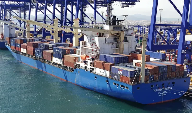 ATLANTIC DISCOVERER Container Ship IMO 9243590 photo 7
