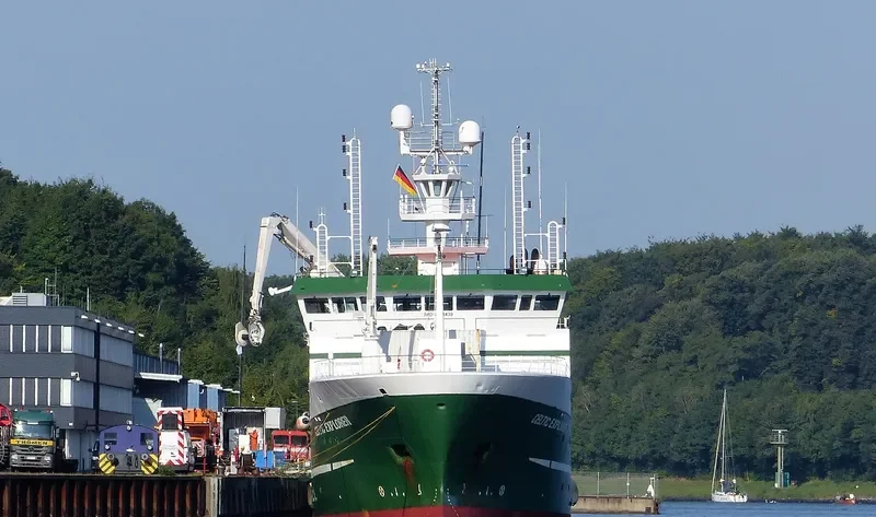CELTIC EXPLORER General Cargo IMO 9244439 photo 10