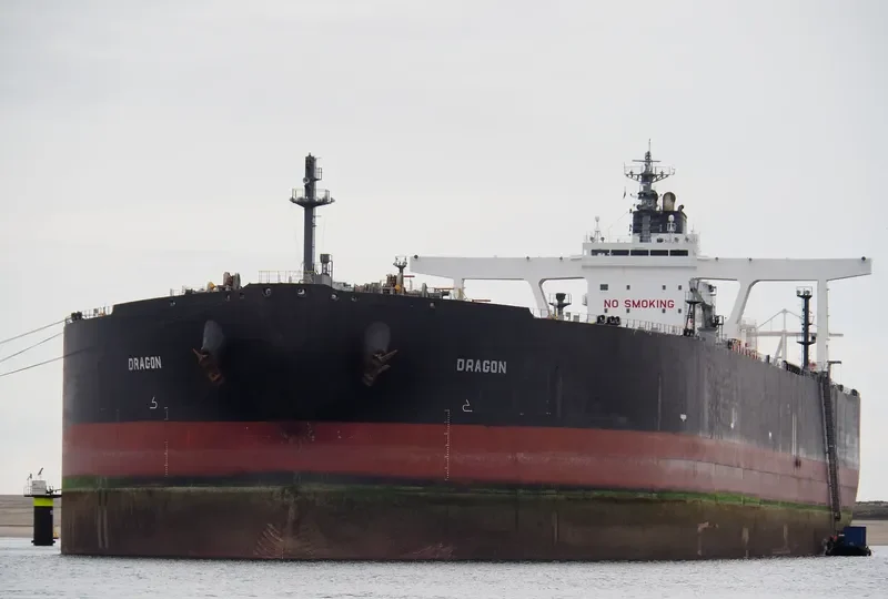 AMAK Tanker IMO 9244635 photo 7