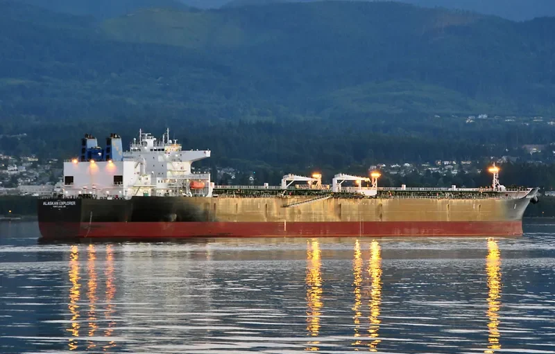 ALASKAN EXPLORER Tanker IMO 9244661 photo 10