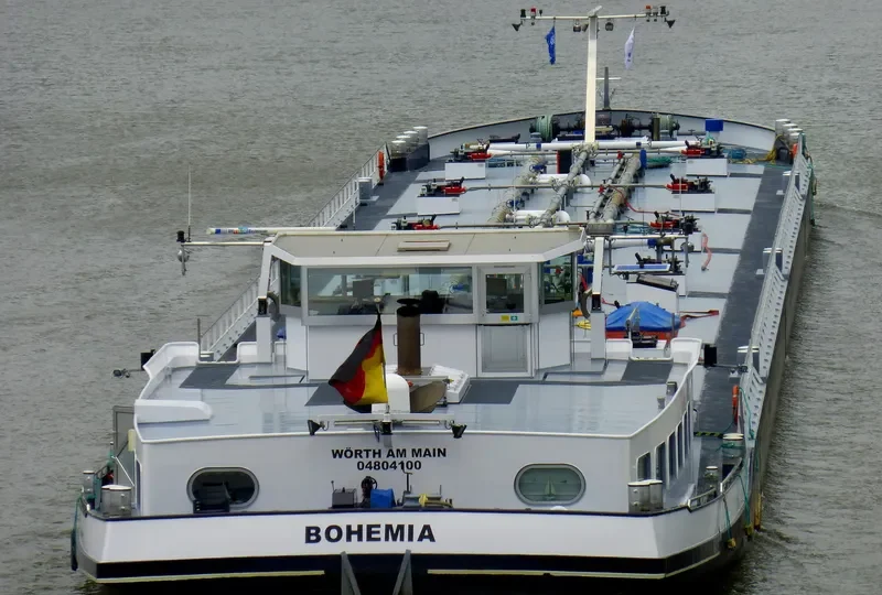 BOHEMIA Tanker IMO 9245366 photo 9