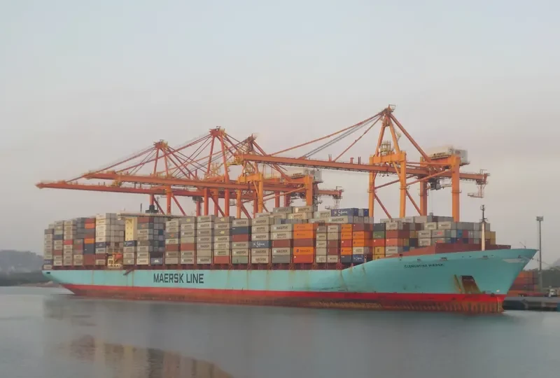 CLEMENTINE MAERSK Container Ship IMO 9245770 photo 2