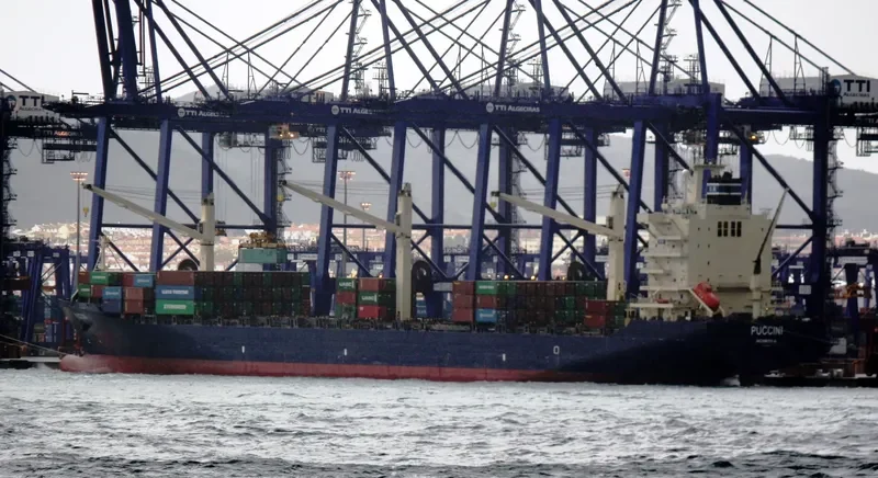 SL TWEETY Container Ship IMO 9246322 photo 8