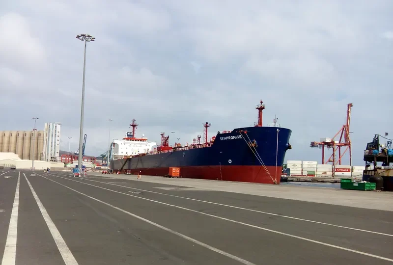 CARAL Tanker IMO 9247479 photo 2