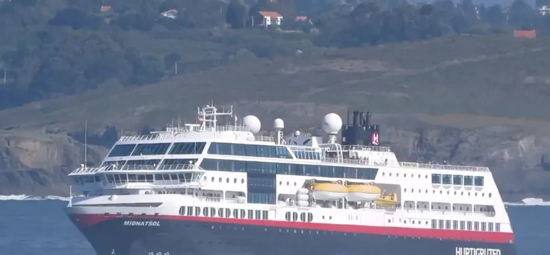 MAUD Passenger Ship IMO 9247728 photo 3