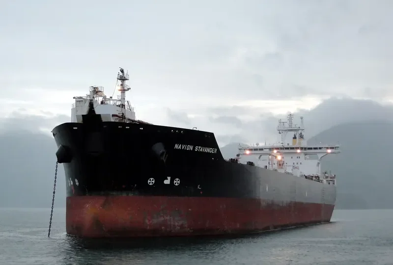 NAVION STAVANGER Tanker IMO 9248435 photo 3