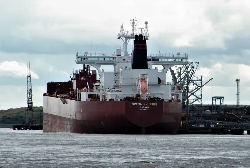 GRENA KNUTSEN Tanker IMO 9248447 photo 7