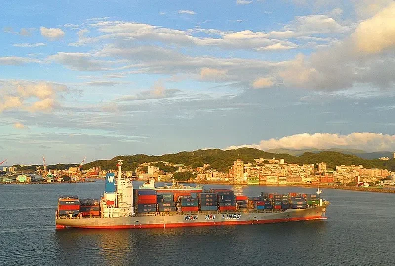 WAN HAI 312 Container Ship IMO 9248693 photo 6