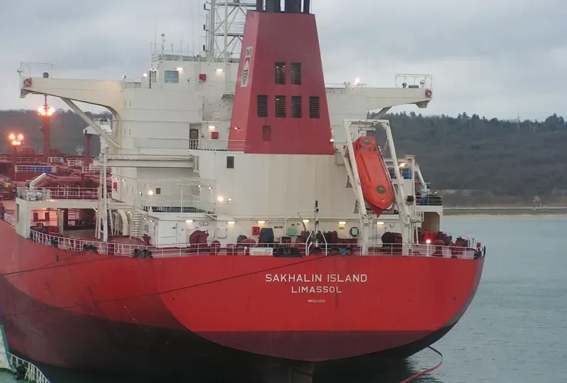 SAKHALIN ISLAND Tanker IMO 9249128 photo 10