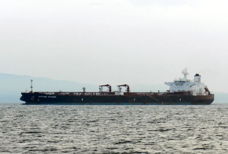 NUSA MERDEKA Tanker IMO 9249178 photo 4
