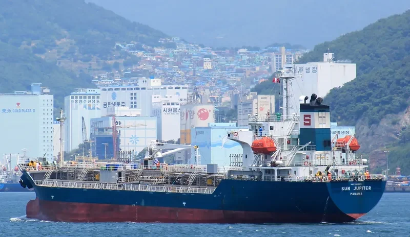 DAEHO SUNSTAR Tanker IMO 9249609 photo 2