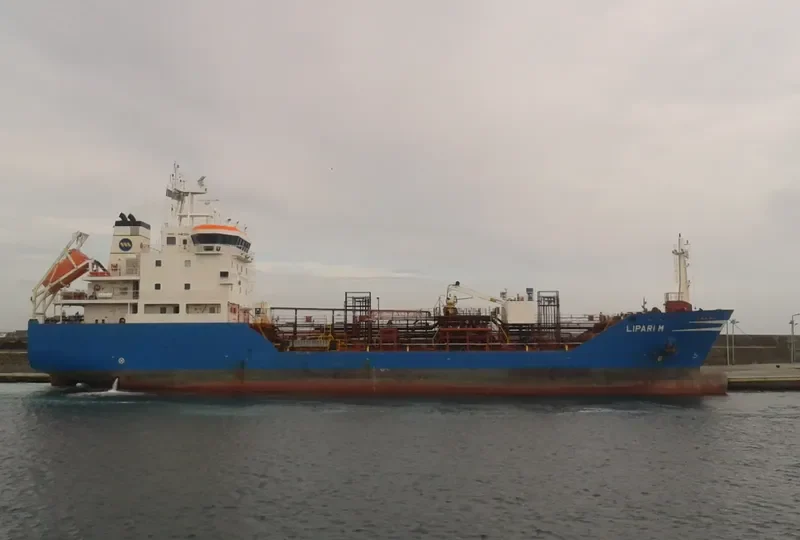 IPARI M Tanker IMO 9250074 photo 8