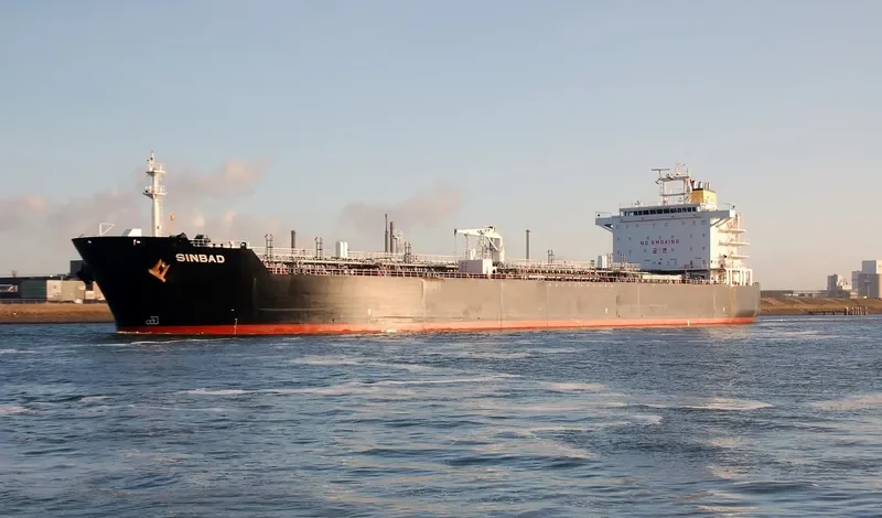 MTM YANGON Tanker IMO 9250165 photo 2