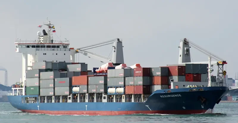RESURGENCE Container Ship IMO 9251169 photo 7